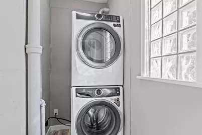 610 Charles Avenue, Saint Paul, MN 55103 - Photo 15