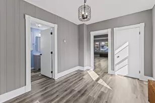 610 Charles Ave, Saint Paul, MN 55103 - Photo 9