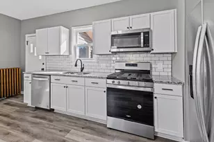 610 Charles Ave, Saint Paul, MN 55103 - Photo 3