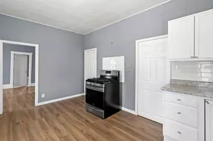 936 Duchess St, Saint Paul, MN 55106 - Photo 13