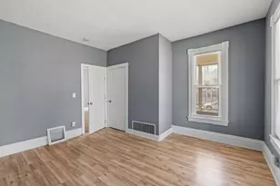 936 Duchess St, Saint Paul, MN 55106 - Photo 15