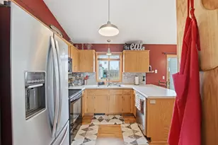 365 13th St N, Sauk Rapids, MN 56379 - Photo 9