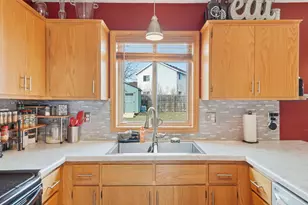 365 13th St N, Sauk Rapids, MN 56379 - Photo 11