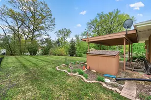 2420 Lancaster Ln N, Plymouth, MN 55441 - Photo 43