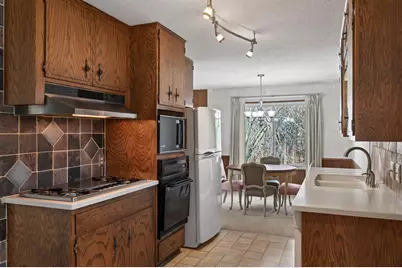 2420 Lancaster Lane N, Plymouth, MN 55441 - Photo 15