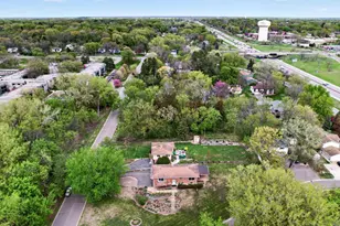 2420 Lancaster Ln N, Plymouth, MN 55441 - Photo 59