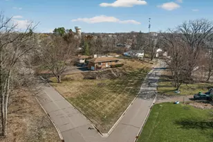 2420 Lancaster Ln N, Plymouth, MN 55441 - Photo 65