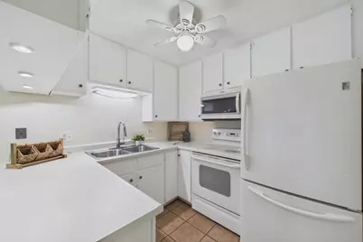 760 County Road F W #702, Shoreview, MN 55126 - Photo 5