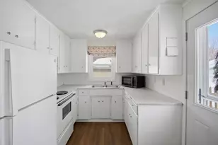 646 E Rose St, Owatonna, MN 55060 - Photo 5