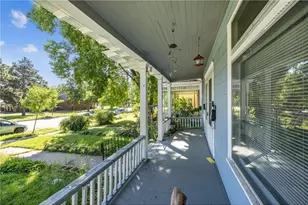 2827 Lyndale Ave N, Minneapolis, MN 55411 - Photo 3