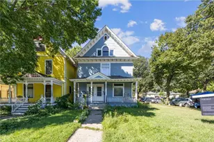 2827 Lyndale Ave N, Minneapolis, MN 55411 - Photo 1