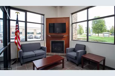 7389 Airport View Drive #100, Rochester, MN 55902 - Photo 5