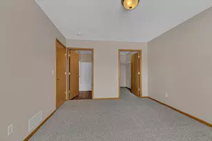 206 Appaloosa Ct, Braham, MN 55006 - Photo 17