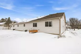 206 Appaloosa Ct, Braham, MN 55006 - Photo 25