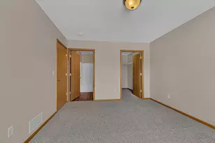 206 Appaloosa Ct, Braham, MN 55006 - Photo 19