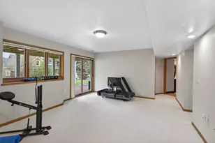 321 Deerfoot Trail, Chanhassen, MN 55317 - Photo 37