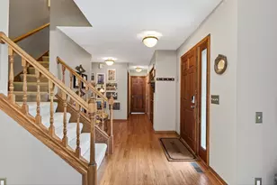 321 Deerfoot Trail, Chanhassen, MN 55317 - Photo 7