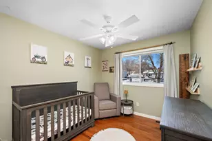 1061 Hillcrest Dr, Woodbury, MN 55125 - Photo 19