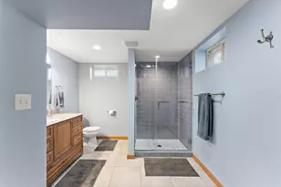 5600 Lindsay St, Golden Valley, MN 55422 - Photo 39