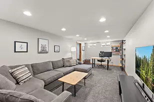 5600 Lindsay St, Golden Valley, MN 55422 - Photo 35