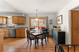 5600 Lindsay St, Golden Valley, MN 55422 - Photo 17