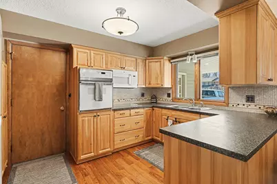 200 W 107th Street, Bloomington, MN 55420 - Photo 7