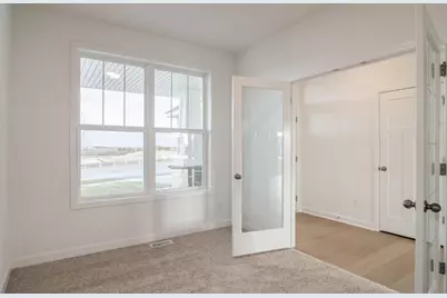 8902 Periwinkle Boulevard, Woodbury, MN 55129 - Photo 7