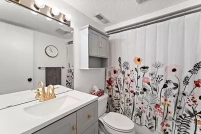 5615 Twin Lake Terrace N, Crystal, MN 55429 - Photo 29