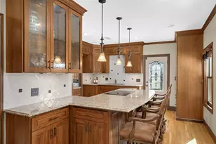 56 Irvine Park, Saint Paul, MN 55102 - Photo 11