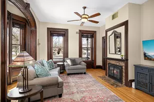 56 Irvine Park, Saint Paul, MN 55102 - Photo 5