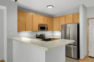580 N 2nd St, Minneapolis, MN 55401 - Photo 7