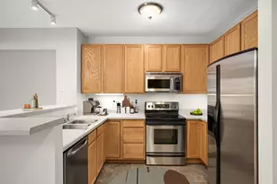 580 N 2nd St, Minneapolis, MN 55401 - Photo 5