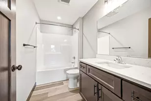 800 Texas Ave NW, Hutchinson, MN 55350 - Photo 13