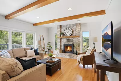 6410 Fox Path, Chanhassen, MN 55317 - Photo 5