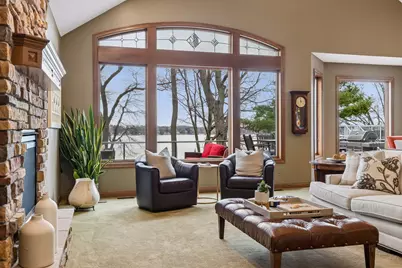 5110 Lexington Avenue N, Shoreview, MN 55126 - Photo 3