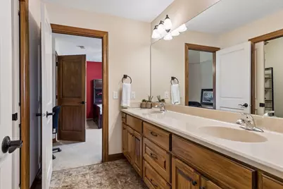 5110 Lexington Avenue N, Shoreview, MN 55126 - Photo 41