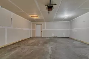 214 Appaloosa Ct, Braham, MN 55006 - Photo 21