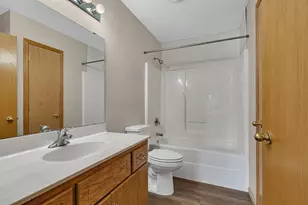 214 Appaloosa Ct, Braham, MN 55006 - Photo 19