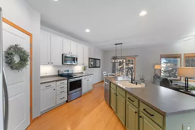 3262 Oak View Drive, Woodbury, MN 55129 - Photo 3