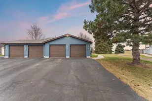 13735 Inglewood Ave, Savage, MN 55378 - Photo 5