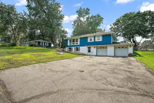 13808 Scott St, Burnsville, MN 55337 - Photo 3