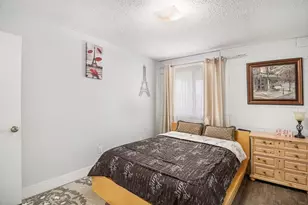 4001 Heritage Hills Dr, Bloomington, MN 55437 - Photo 21