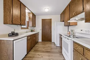 15001 Charleston Ave W, Rosemount, MN 55068 - Photo 11