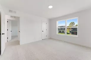 2423 Tyrone Dr, Shakopee, MN 55379 - Photo 13