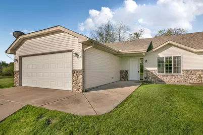 216 Appaloosa Court, Braham, MN 55006 - Photo 1