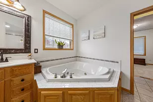 1809 Michigan Dr, Northfield, MN 55057 - Photo 23