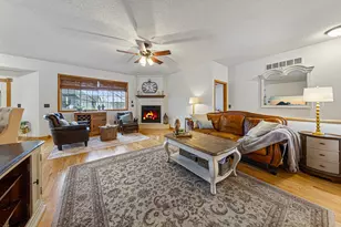 1809 Michigan Dr, Northfield, MN 55057 - Photo 7