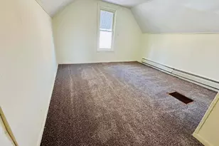 418 Court Ave N, Sandstone, MN 55072 - Photo 9