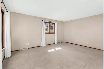 2705 Larch Lane N, Plymouth, MN 55441 - Photo 7