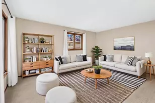 2705 Larch Ln N, Plymouth, MN 55441 - Photo 3